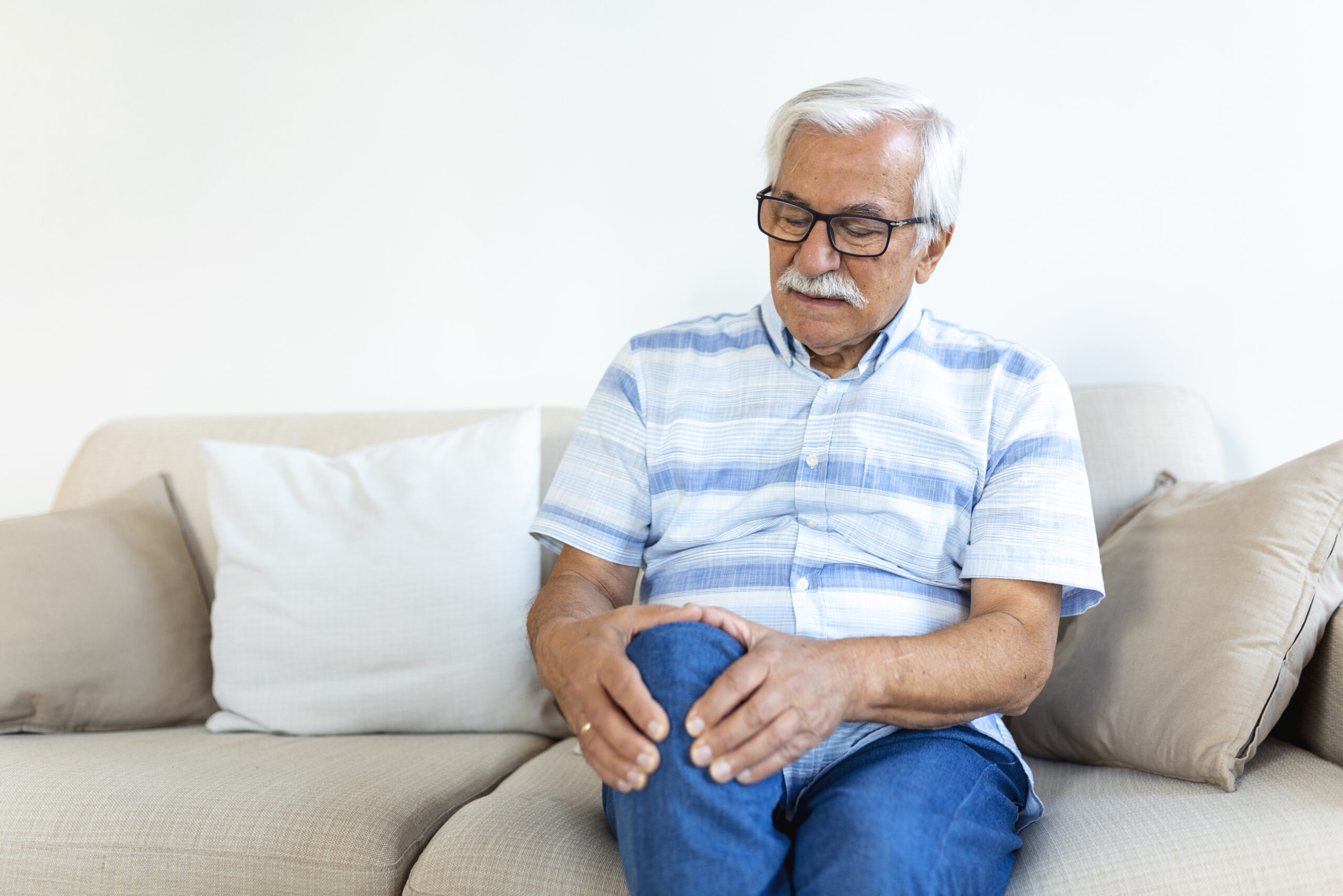 Joint Pain Treatment Doctor in Kolkata